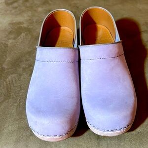 Lavender Dansko clogs size 39